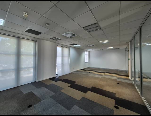 820M² OFFICE TO LET IN ILLOVO